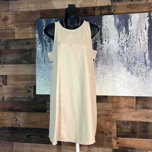 🟠Women’s Abercrombie & Fitch Open Sided Dress - Picture 7 of 16